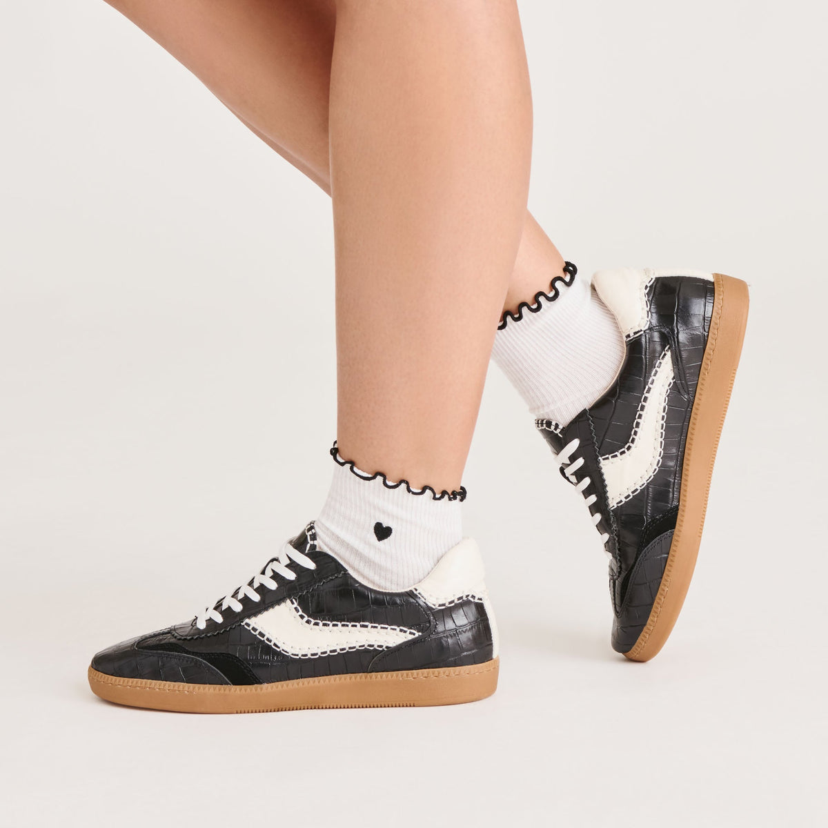Dolce Vita Premium | 5 Pack Embroidered Rib White Black Multi Anklet Socks